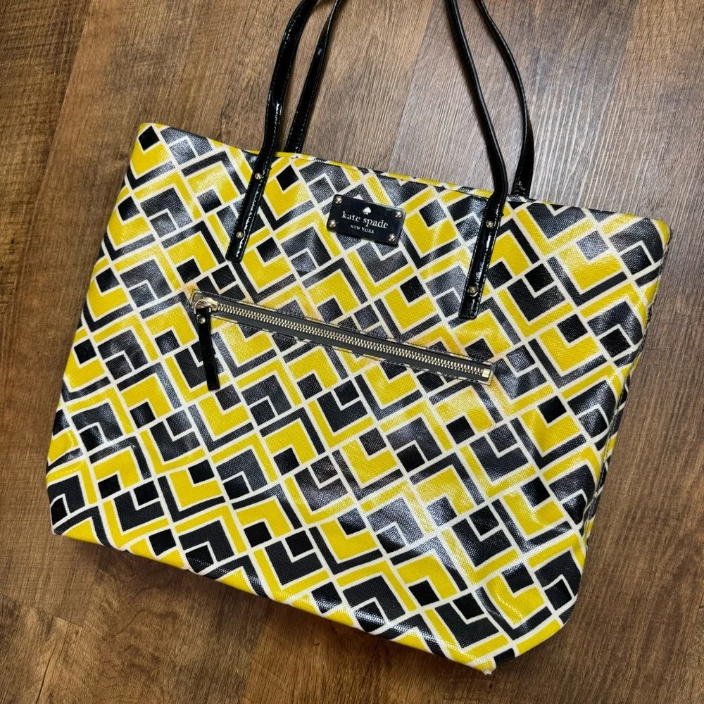 Kate Spade Bon Shopper Tote Flicker Fabric Yellow Black Print Shoulder Bag
